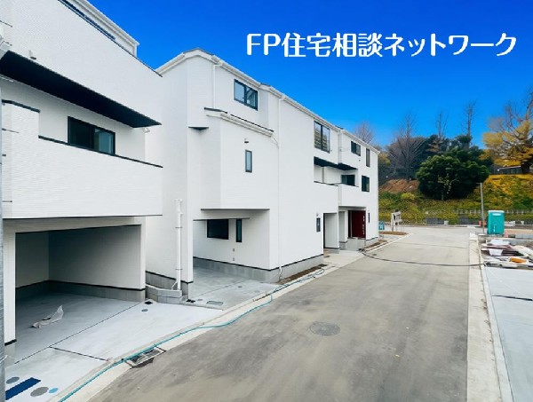 外観:駅近でありながら周辺は住宅地となっており子育て家族にもピッタリ。毎日のお買い物も便利なエリアで暮らしやすさを実現するための住環境が整っています。