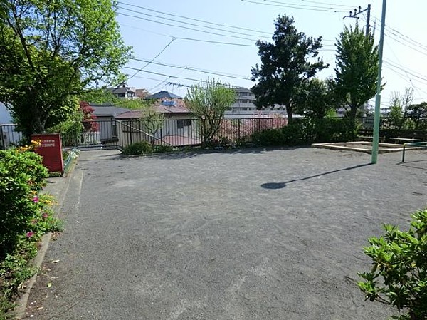 周辺環境:平戸第五公園(平戸第五公園まで300m)