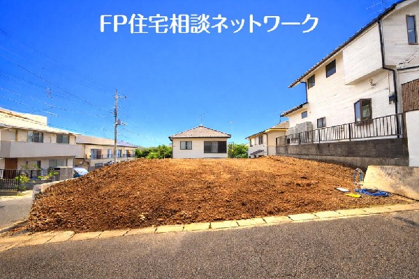 外観:☆☆風通しの良い住宅地☆☆  ゆとりのある住宅地　部屋の窓を開けるとそこには心地よい風が通りぬけます♪