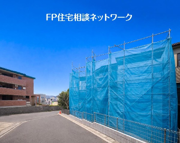外観:駅近でありながら周辺は住宅地となっており子育て家族にもピッタリ。毎日のお買い物も便利なエリアで暮らしやすさを実現するための住環境が整っています。