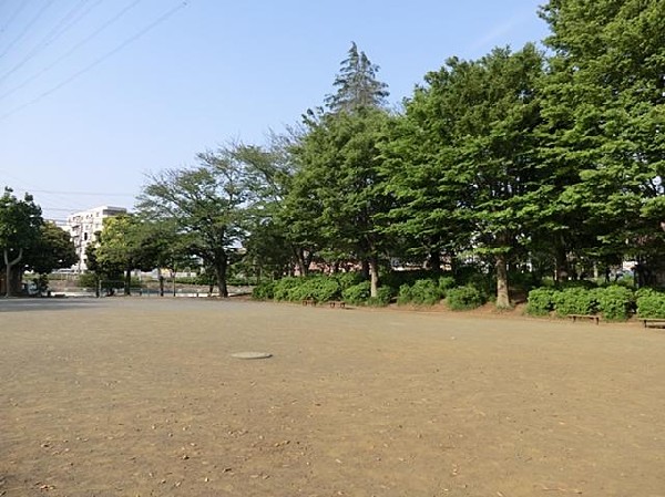 周辺環境:中希望が丘第五公園(中希望が丘第五公園まで180m)