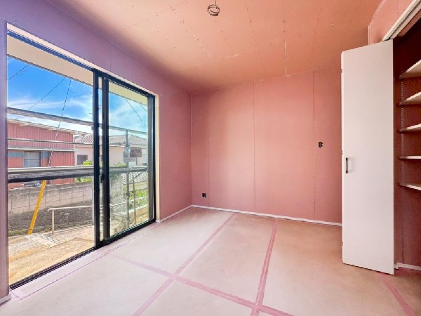 「どういう家具を置こうかな」とわくわくする。自分好みのこだわりのお部屋にしてオンリーワンの部屋でゆったりと寛ごう。