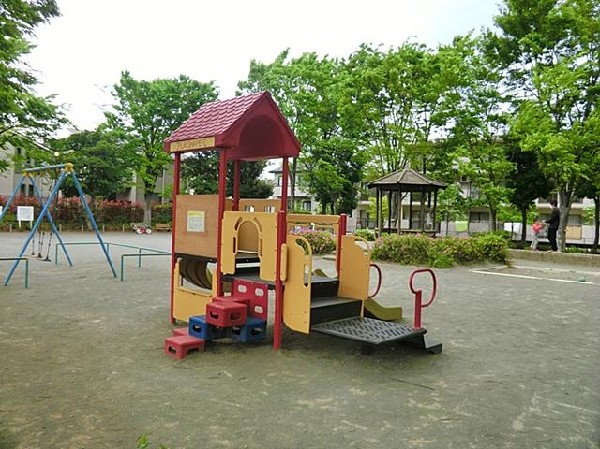 周辺環境:袖振公園(袖振公園まで220m)