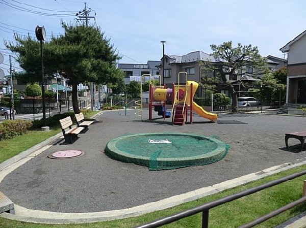 周辺環境:万騎が原第十公園(万騎が原第十公園まで850m)