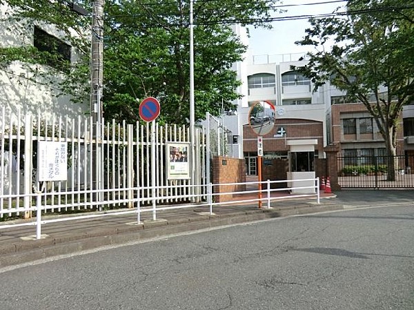 周辺環境:関東学院六浦こども園(関東学院六浦こども園まで1100m)