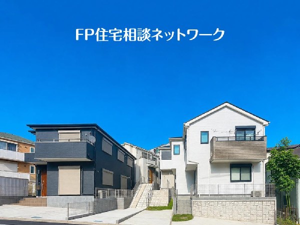 外観:やわらかな陽射しと心地よい風がめぐる住まい。駅から徒歩圏の便利さと、穏やかな静けさが調和した、心からくつろげる場所です。