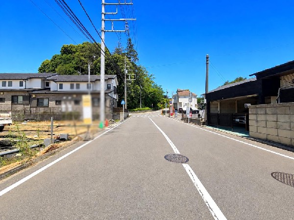外観:☆☆風通しの良い住宅地☆☆  ゆとりのある住宅地　部屋の窓を開けるとそこには心地よい風が通りぬけます♪