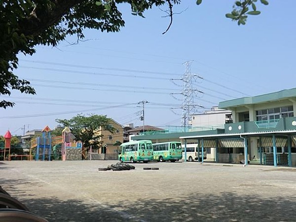 周辺環境:名瀬幼稚園(名瀬幼稚園まで1100m)