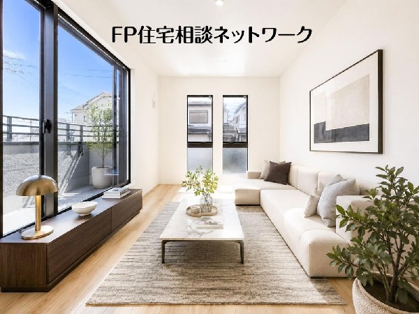 光が沢山取り込める大きな窓。日差しを長時間受ける事が出来る暖かいお部屋です。（本画像はCGで作成しており、実際に現地に家具はおかれておりません。また価格に家具は含まれておりません。）