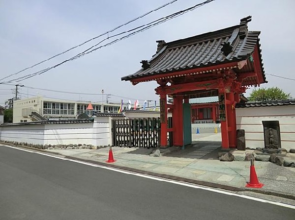 周辺環境:ルンビニ幼稚園(ルンビニ幼稚園まで1800m)