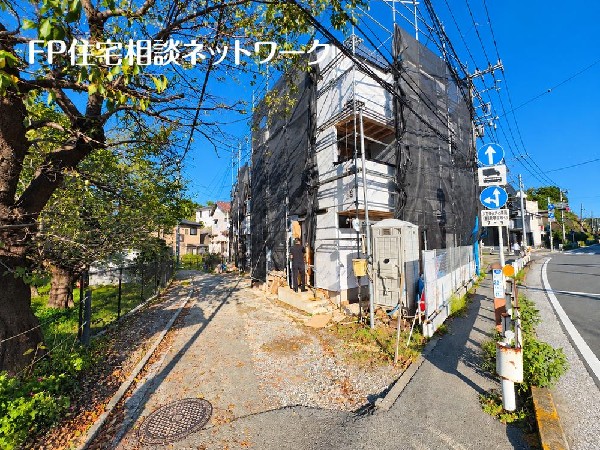 外観:駅近でありながら周辺は住宅地となっており子育て家族にもピッタリ。毎日のお買い物も便利なエリアで暮らしやすさを実現するための住環境が整っています。