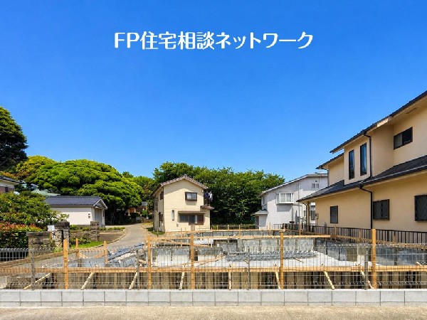 外観:光と風を身近に感じる、開放感あるロケーション。穏やかな街並みに包まれながら、日々を心豊かに彩る暮らしがここから始まります。