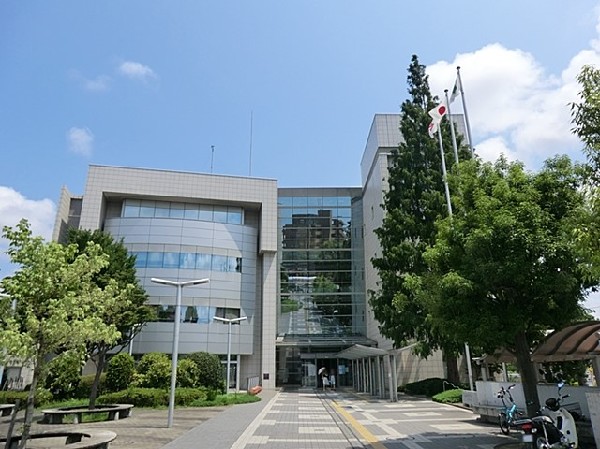 周辺環境:横浜市泉区役所