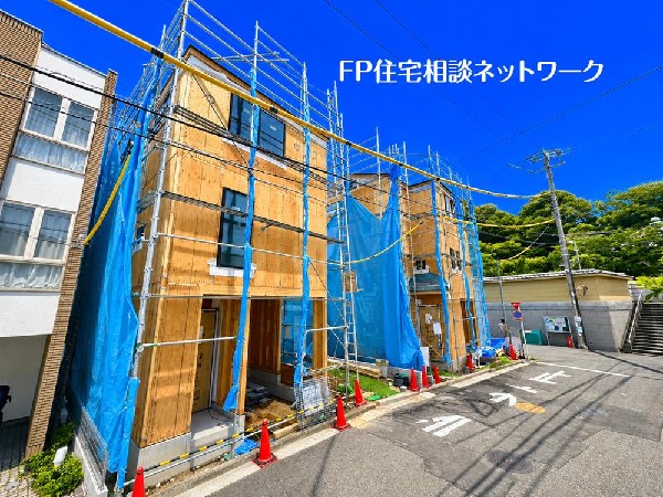 外観:駅近でありながら周辺は住宅地となっており子育て家族にもピッタリ。毎日のお買い物も便利なエリアで暮らしやすさを実現するための住環境が整っています。