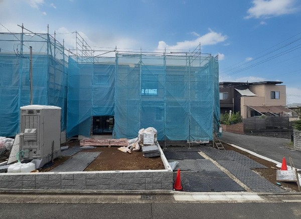 外観:低層の一戸建を中心とした街並みが整然と続き採光や開放性に恵まれた環境です