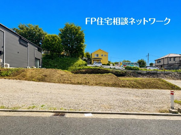 外観:土地はひろびろ約３７坪♪お庭もたっぷりとれます♪