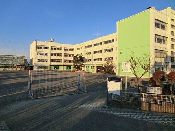 周辺環境:横浜市立東汲沢小学校(横浜市立東汲沢小学校まで700m)