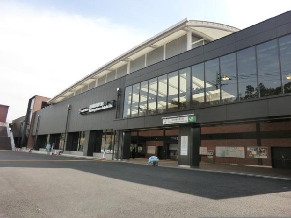 周辺環境:羽沢横浜国大駅(羽沢横浜国大駅まで750m)