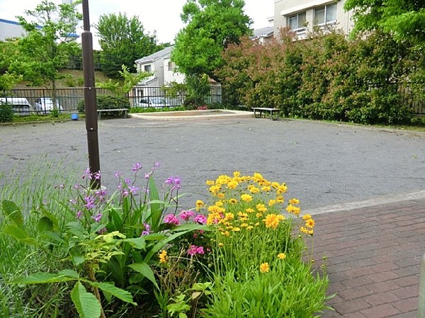 周辺環境:狩場町第四公園