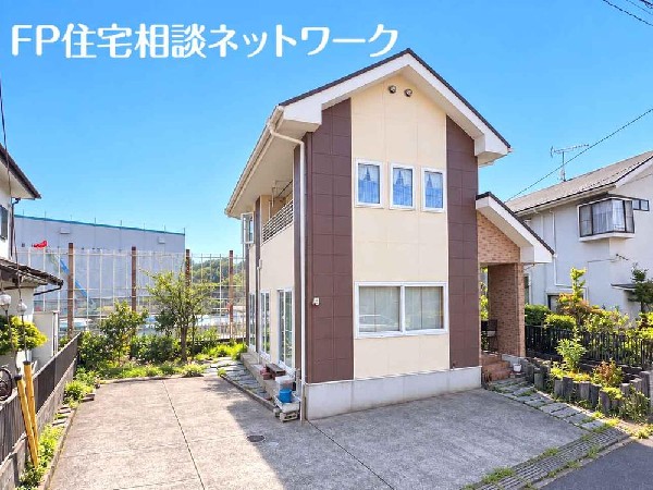 外観:☆☆風通しの良い住宅地☆☆  ゆとりのある住宅地　部屋の窓を開けるとそこには心地よい風が通りぬけます♪