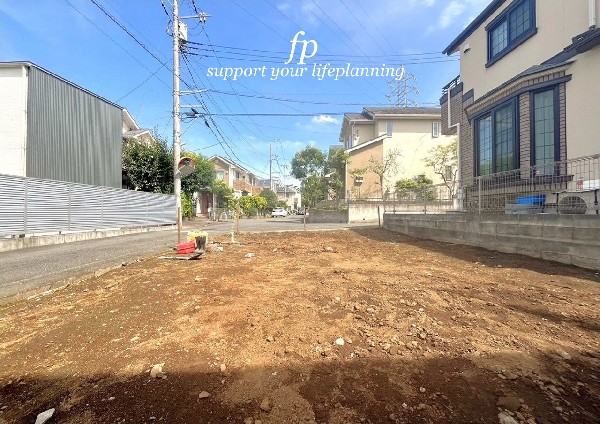 外観:毎日のお散歩も快適な緑に恵まれた閑静な住宅地は、伸び伸びスローライフを叶えてくれます。