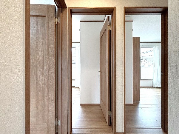 動線がしっかり考えられた間取り。採光もしっかりと計算されていてどの部屋も明るいのがうれしいですね。