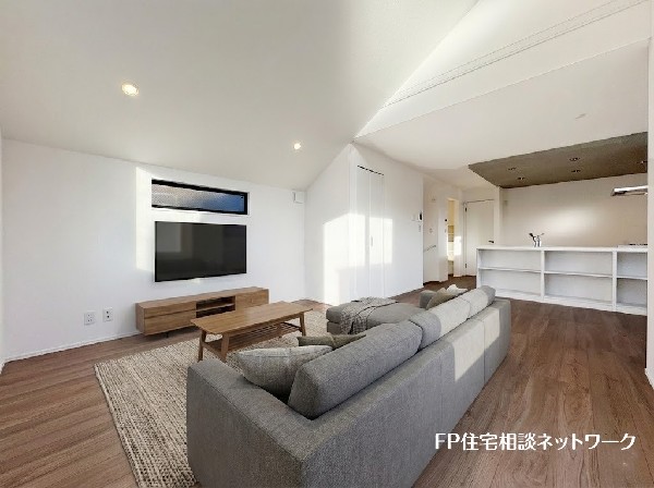 ■リビング■本画像はAIがCGで家具作成しており、実際の現地に家具は設置されておりません。また、販売価格に家具等は含まれておりません。