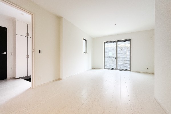 大切なご家族が集まるからこそLDKにはこだわりたいですよね！休日はおひさまの光をたっぷりと取りこめるリビングでゆったりと過ごしませんか？