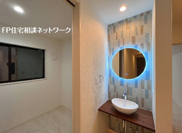 毎日のお散歩も快適な緑に恵まれた閑静な住宅地は、伸び伸びスローライフを叶えてくれます。自然豊富な季節の移ろいを身近に感じられる環境で子育てすれば、お子様もきっと素直に成長してくれるはずです！