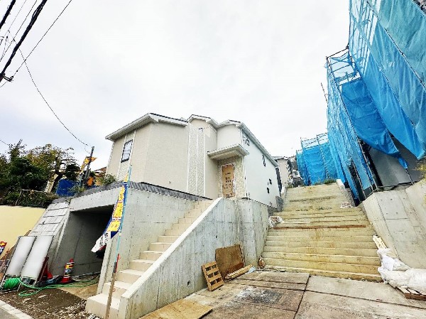 外観:現地写真（2025年10月撮影）