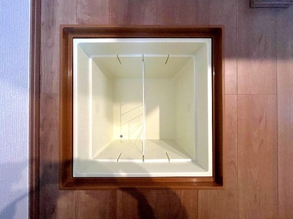 ■床下収納■重いものや、大きめのキッチン家電などを保管しておくのに便利な床下収納付です。住むご家族のスタイルに合わせ使い方は多種多様です。