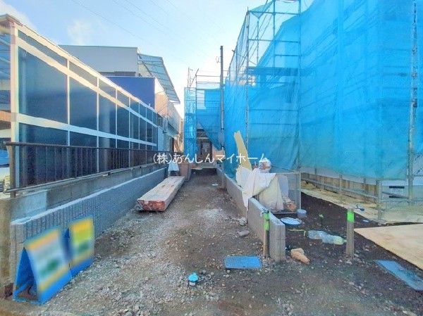 外観:現地写真（建築中）