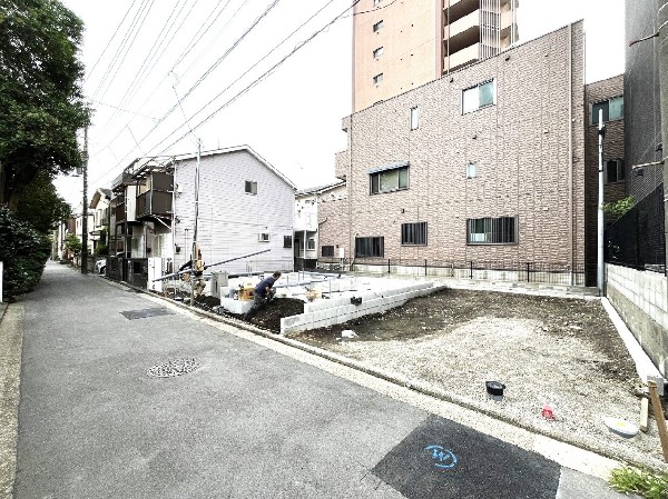 外観:現地写真（建築中）