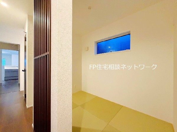 タタミコーナーは客室としての利用にも便利ですね。