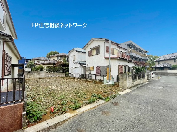 外観:スーパー・ドラッグストアなど買い物施設が揃う快適環境。住み心地とアクセスを両立した新築建売住宅で、理想の新生活を。
