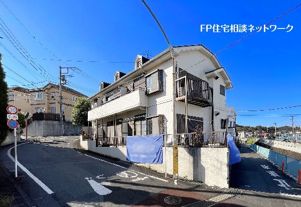 外観:土地面積178m2のゆとりの広さで三方角地で解放感のある現地で、お好みの間取りでオンリーワン住宅を建築する事が出来ます。