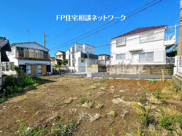 外観:閑静な住宅地で子育て家族にピッタリ。毎日のお散歩も快適な緑に恵まれたエリアで、自然に包まれた穏やかな暮らしを実現するための、ゆとりある住環境が整っています。