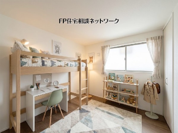 【洋室│4.6帖】  本画像はAIがCGで家具作成しており、実際の現地に家具は設置されておりません。また、販売価格に家具等は含まれておりません。