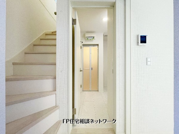 階段や水回りへスムーズに行ける生活動線。毎日の家事も移動もストレスなく快適に暮らせます。