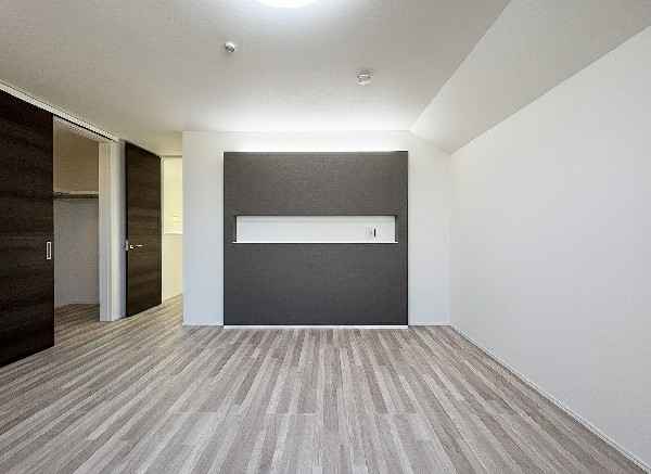 毎日のお散歩も快適な緑に恵まれた閑静な住宅地は、伸び伸びスローライフを叶えてくれます。お子様もきっと素直に成長してくれるはずです！