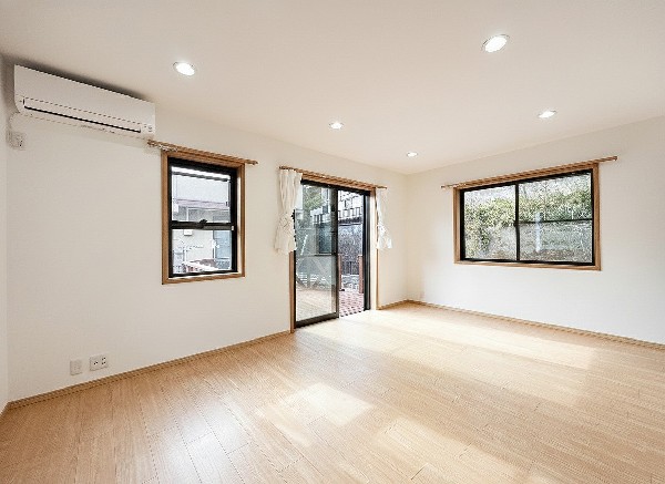 大切なご家族が集まるからこそLDKにはこだわりたいですよね！休日はおひさまの光をたっぷりと取りこめるリビングでゆったりと過ごしませんか？