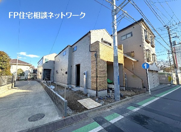 外観:閑静な住宅地で子育て家族にピッタリ。自然に包まれた穏やかな暮らしを実現するための、ゆとりある住環境が整っています。緑の潤いを感じながらホッと生活できそう。