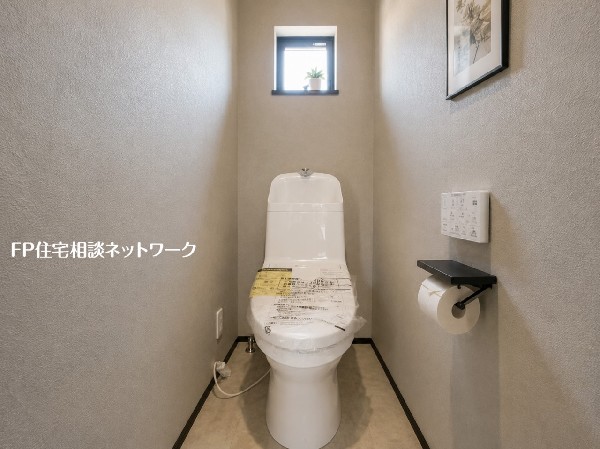 ■トイレ■本画像はAIがCGで家具作成しており、実際の現地に家具は設置されておりません。また、販売価格に家具、小物等は含まれておりません。