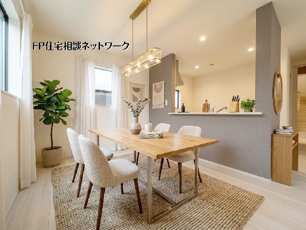 【ダイニング】  本画像はAIがCGで家具作成しており、実際の現地に家具は設置されておりません。また、販売価格に家具等は含まれておりません。