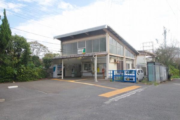 周辺環境:川崎新町駅(南武支線の駅。川崎駅から約15分。周辺は学校や住宅街が広がっています。)