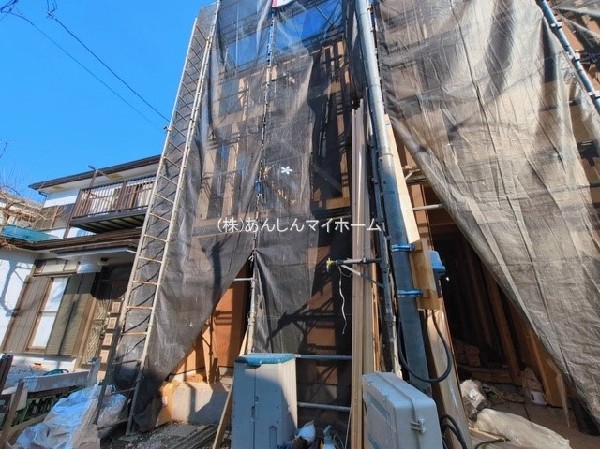 外観:現地写真（建築中）