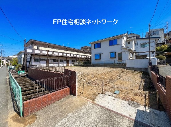 外観:毎日のお散歩も快適な緑に恵まれた閑静な住宅地は、伸び伸びスローライフを叶えてくれます。自然豊富な環境で子育てすれば、お子様もきっと素直に成長してくれるはずです！