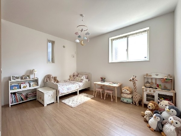 ■子供部屋■  本画像はAIがCGで小物等を作成しており、実際の現地に小物等は設置されておりません。また、販売価格に小物等は含まれておりません。