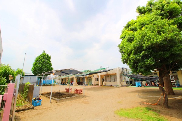 周辺環境:鴨居保育園(近隣には保育園がいくつか点在しており、子育て中の方にとって、とても心強い環境です。近い保育園に預けられたら、送り迎えなどの負担も軽く助かります)