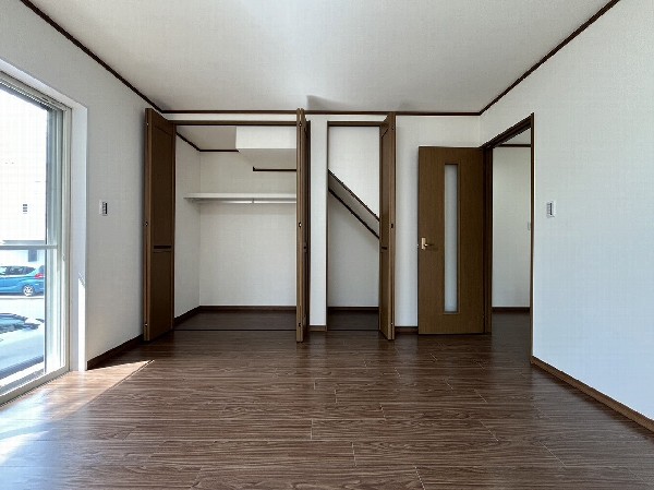 洋室約8.1帖